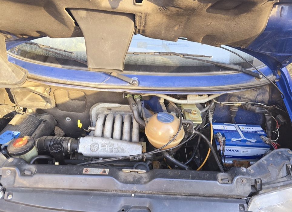 Carrinha Voksvagem T4 2.4d , 7 lugares