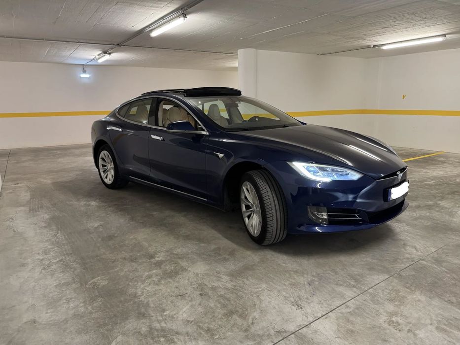 Tesla Model S 100D