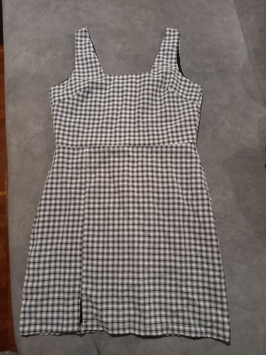 Новий сарафан з розрізом на нозі