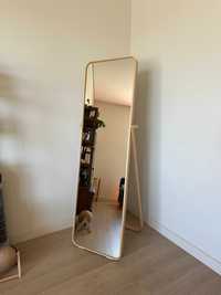 Espelho de pé com pendurador de roupa! IKEA NOVO