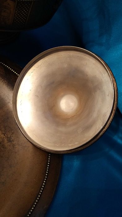 terrina e prato muito antigo