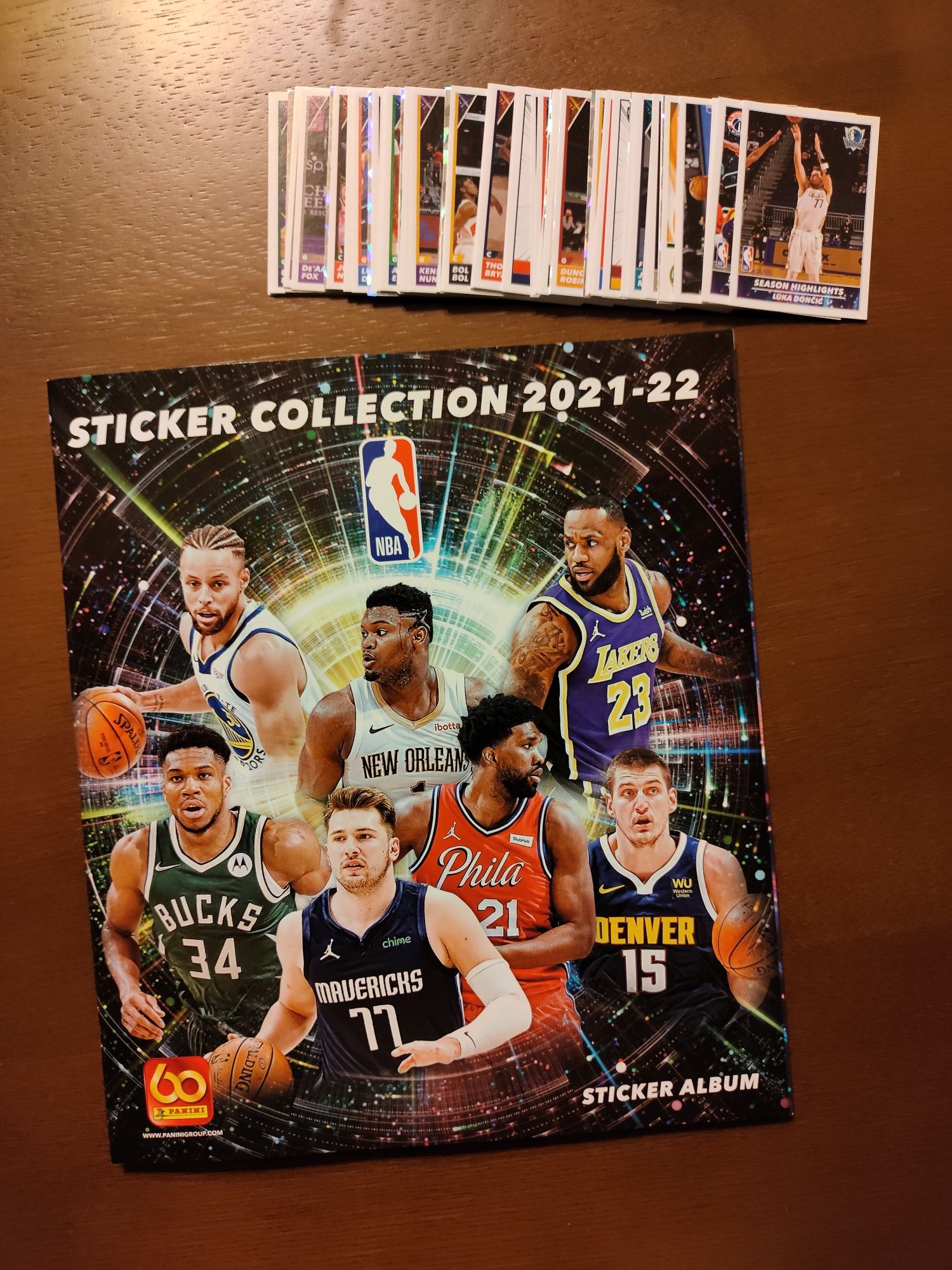 Caderneta Basquetebol NBA 2021/2022 + 91 Cromos