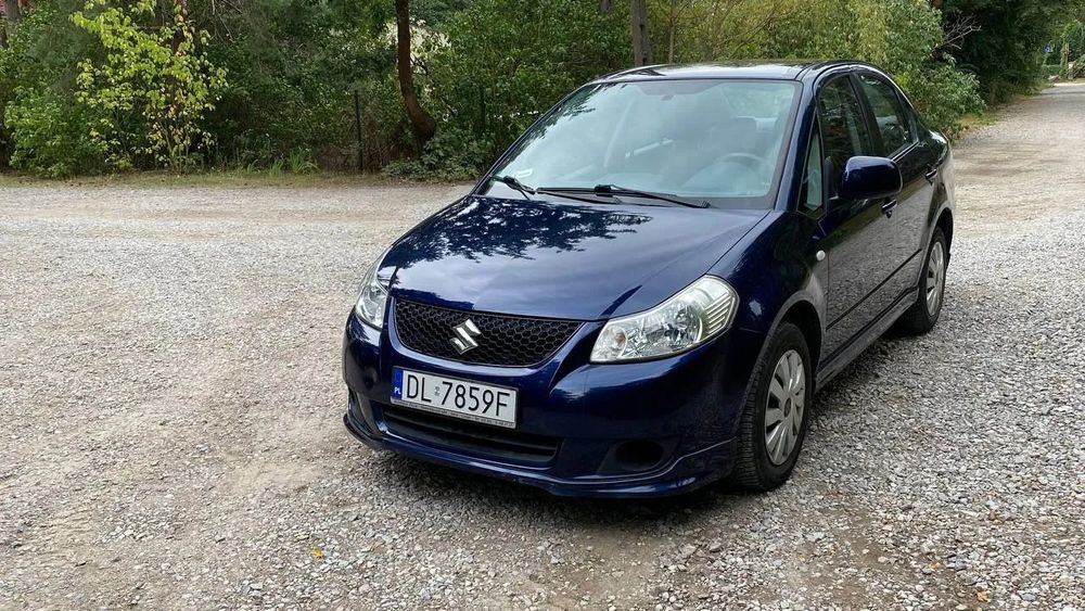 Suzuki SX4 Suzuki SX4 Sedan Bogata wersja zero korozji