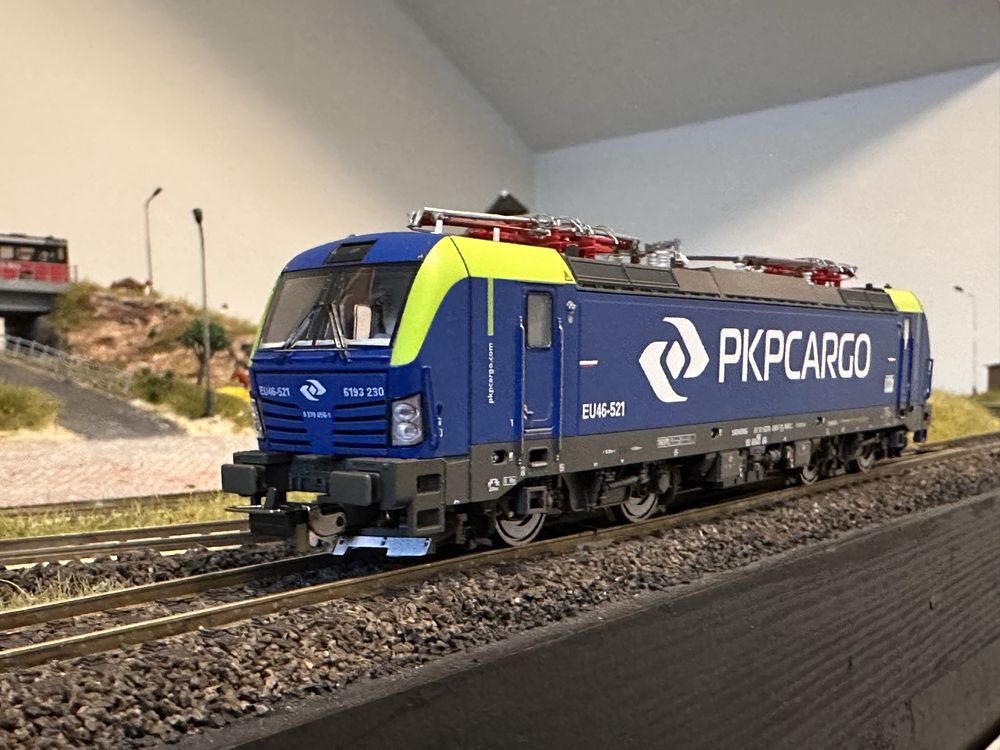 Simens Vectron EU46-521 Piko DCC Cyfrowy z dźwiekiem h0