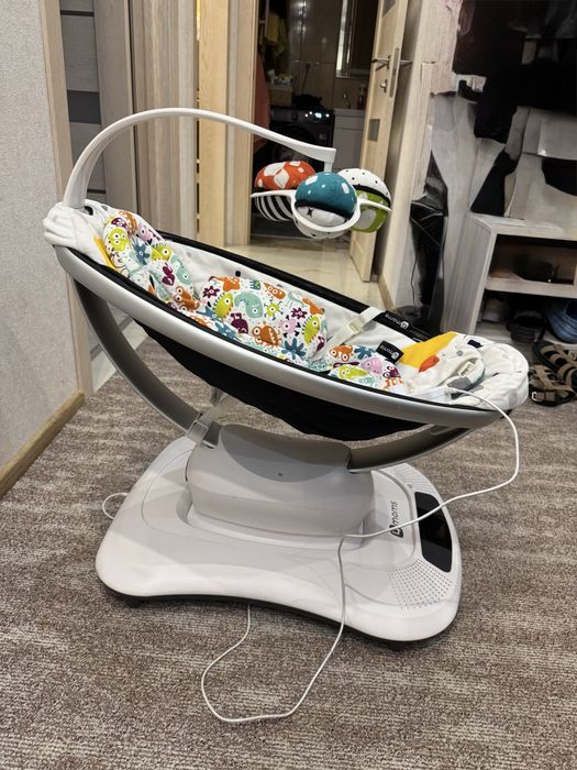 Електронна гойдалка 4moms MamaRoo
