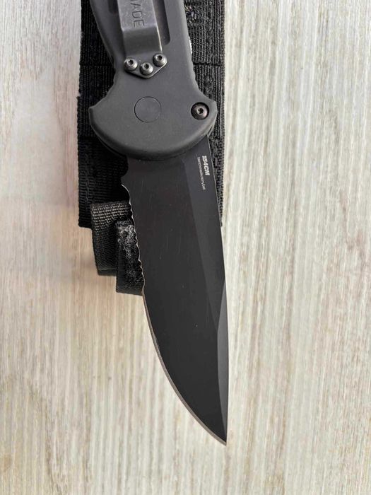 nóż benchmade afo 2