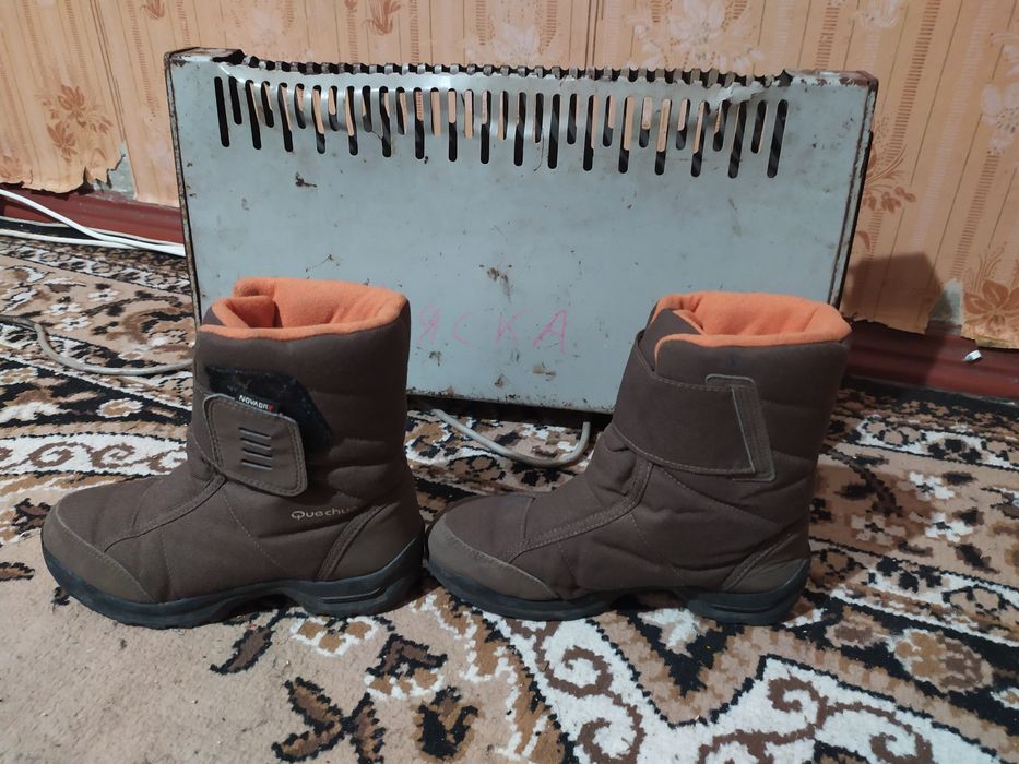 Продам зимние сапоги детские