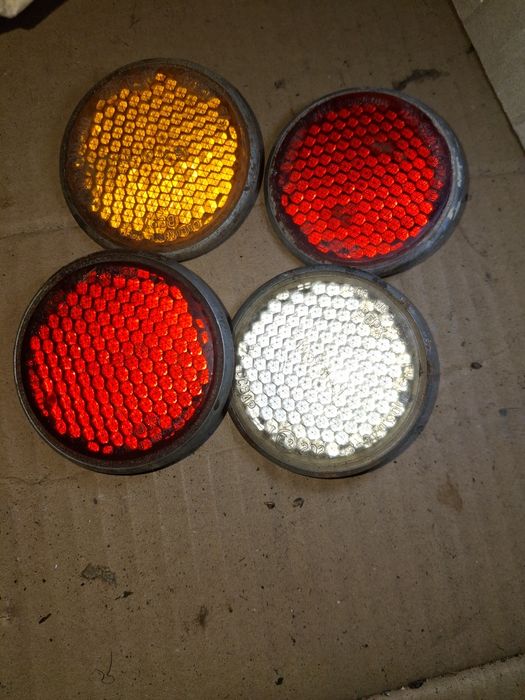 Відбивач, катафот