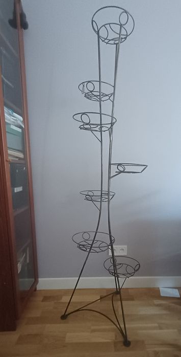 Stojak kwietnik metalowy do kwiatów