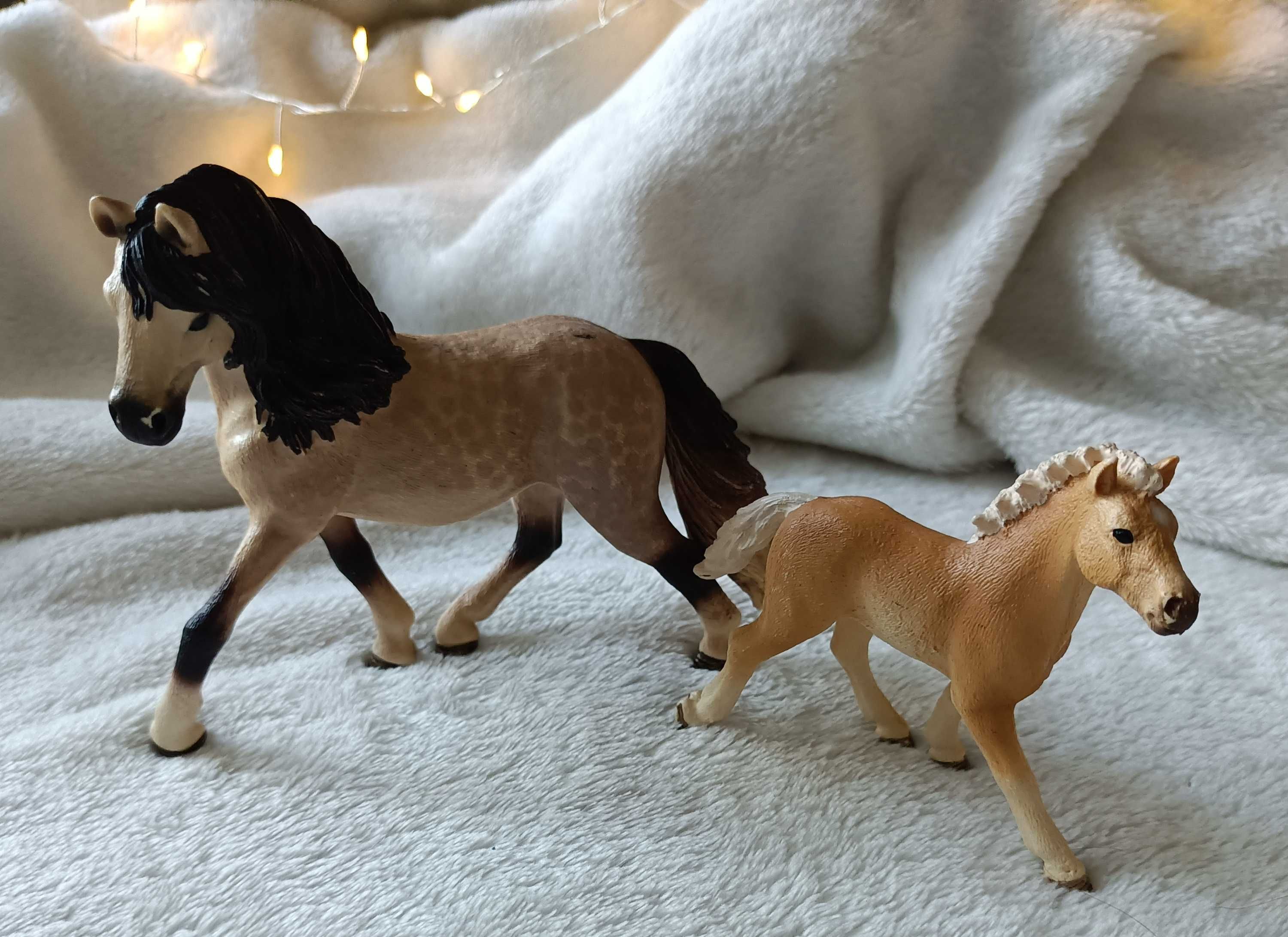 Фигурка Schleich Андалузская кобыла Шляйх