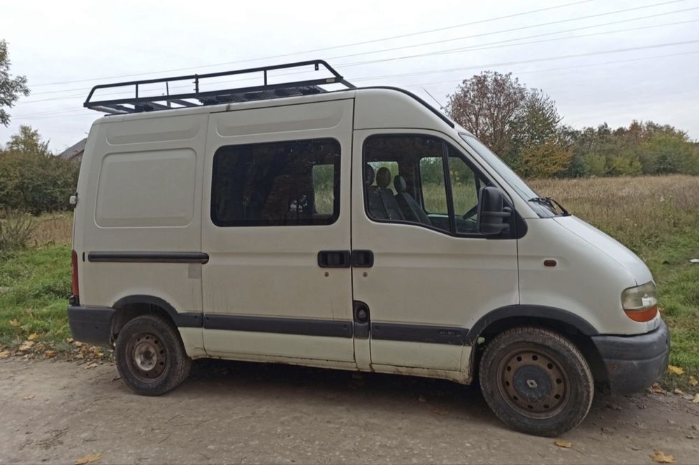 Бус Рено Мастер/2002 рік