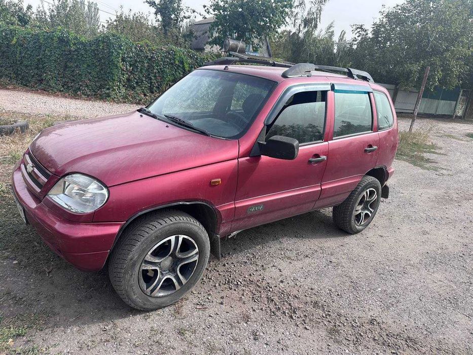 Продам niva chevrolet
