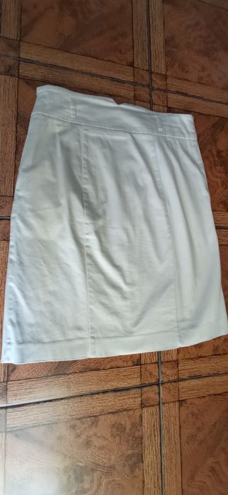 Saia bege, Zara Basic