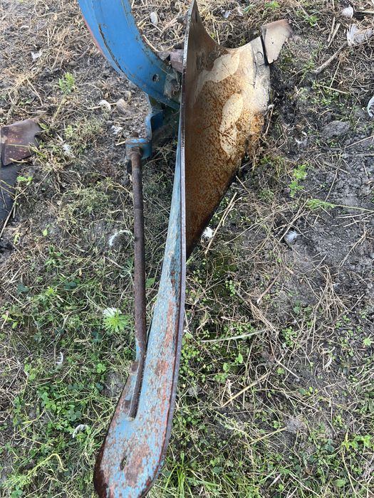 Pług zagonowy 4 skibowy overum