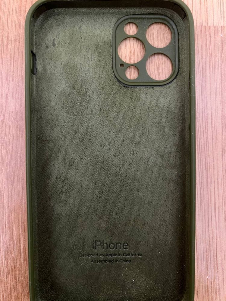 Чехол на iPhone 12 pro