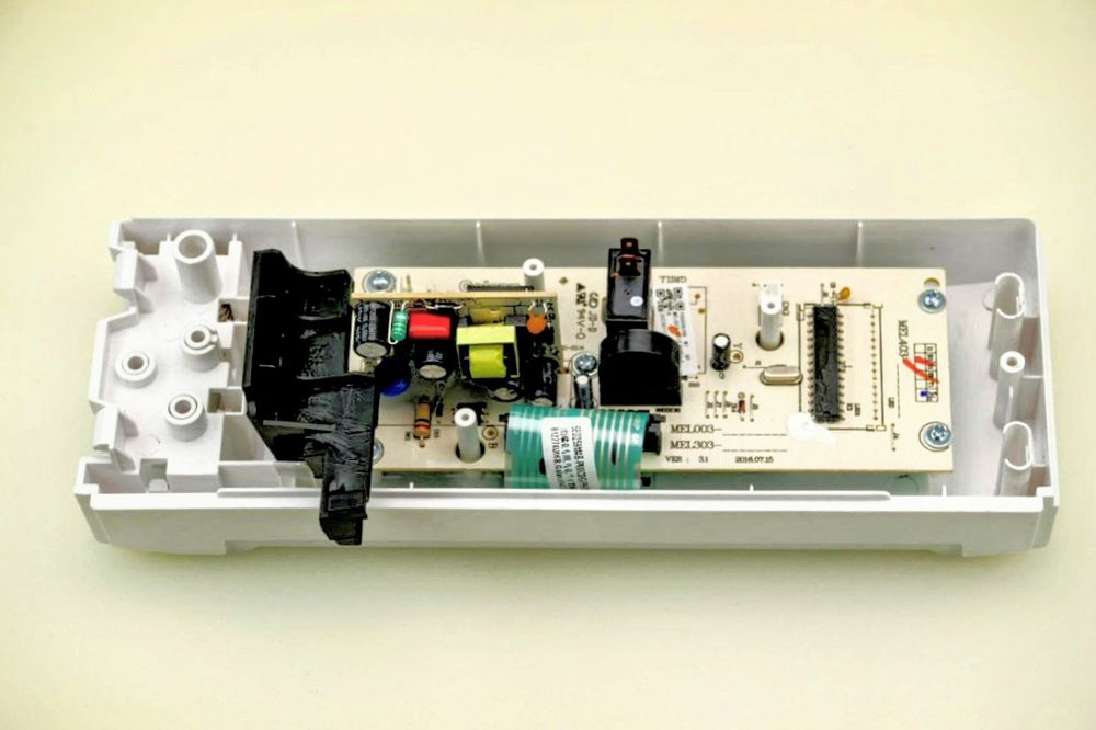 Таймер мікрохвильовки HXT35M1C, плата живлення 238274
