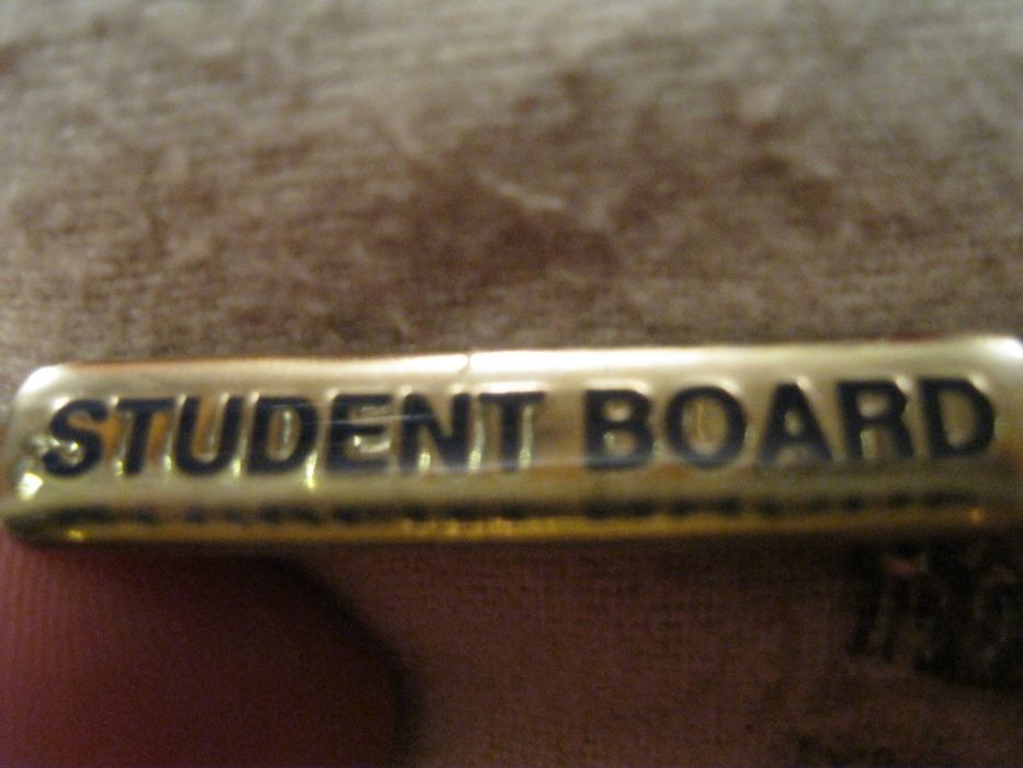 значок металл student board европа