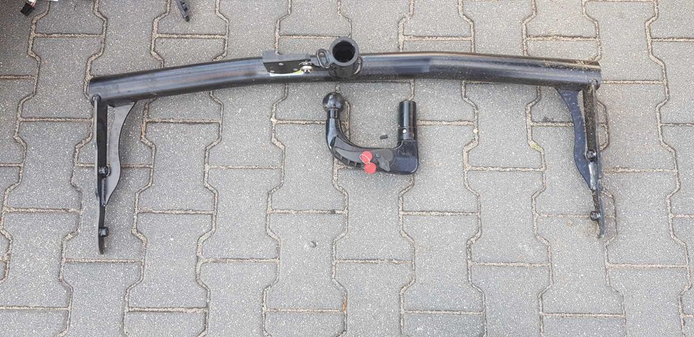 Oryginalny hak holowniczy skoda Fabia 4 możliwa tania wysyłka