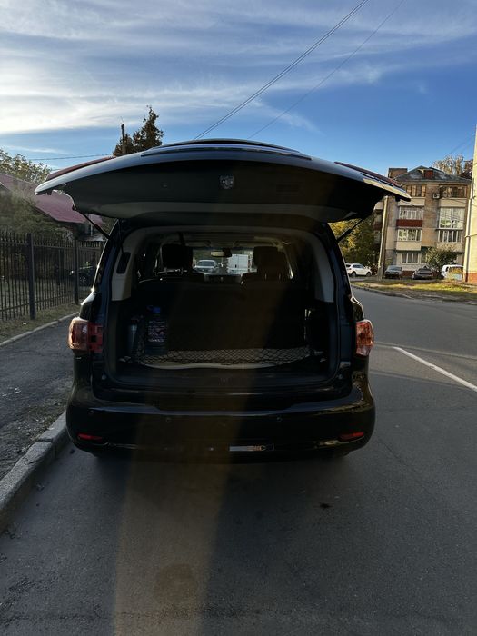 Infinity QX80 личный автомобиль