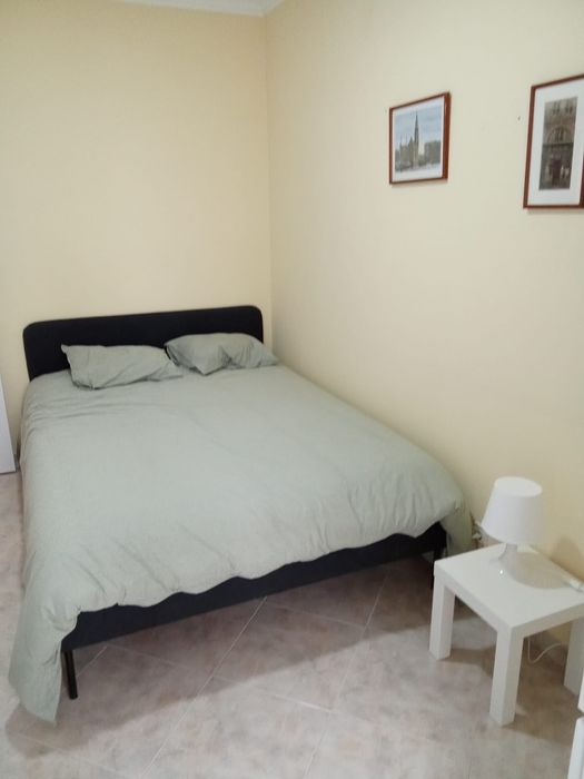 Quarto disponível em Sao Domingo De Rana