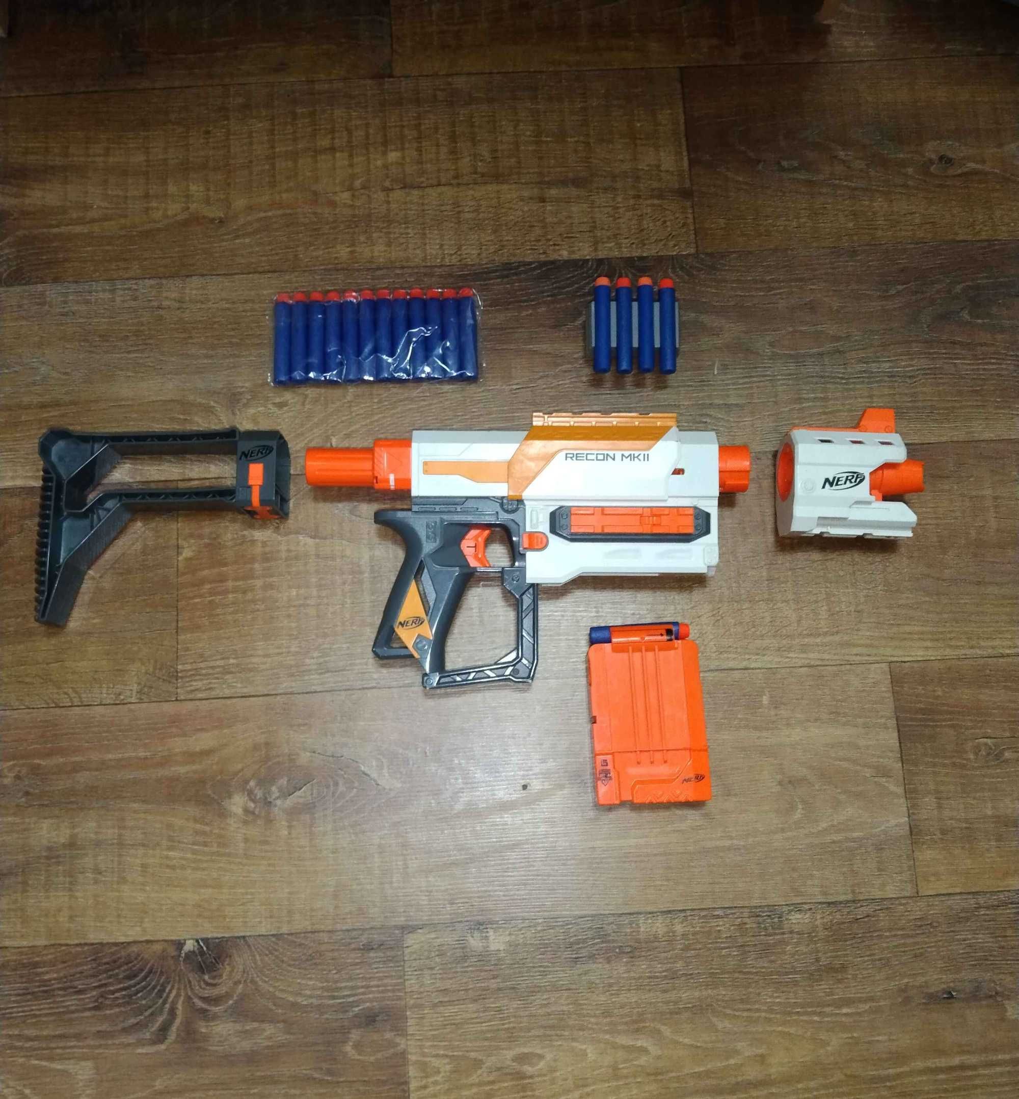 Duży pistolet NERF z magazynkiem "recon MK||
