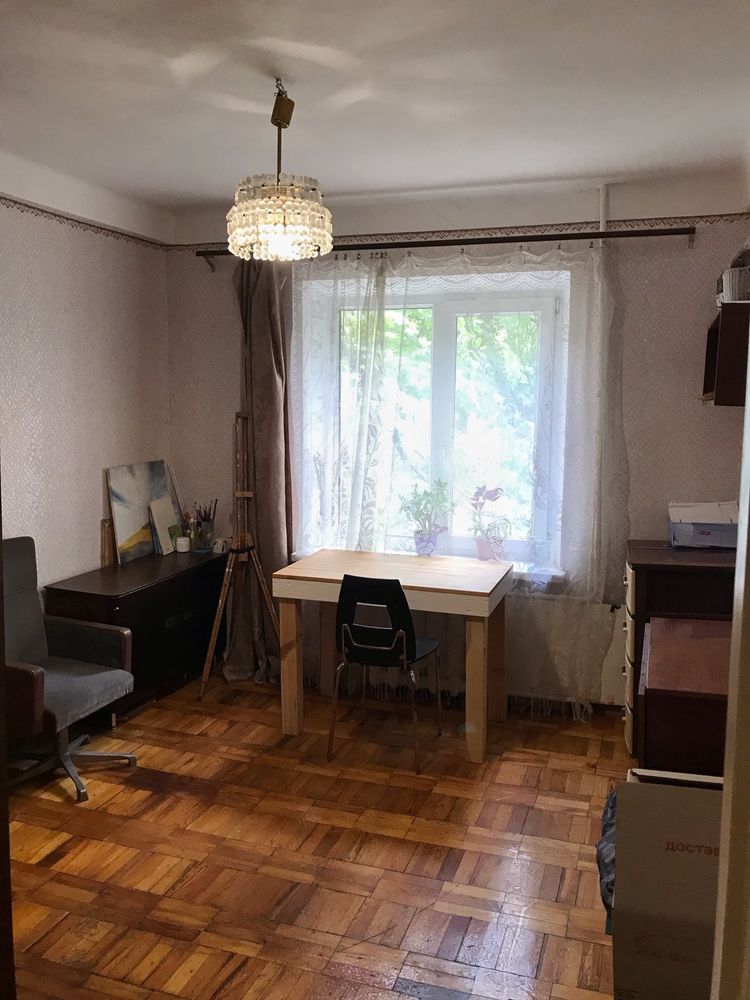 3-кімнатна 70 м² на Малому ринку, вул. Українська