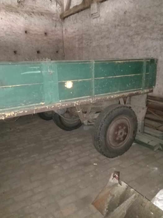 D44a do remontu przyczepa części