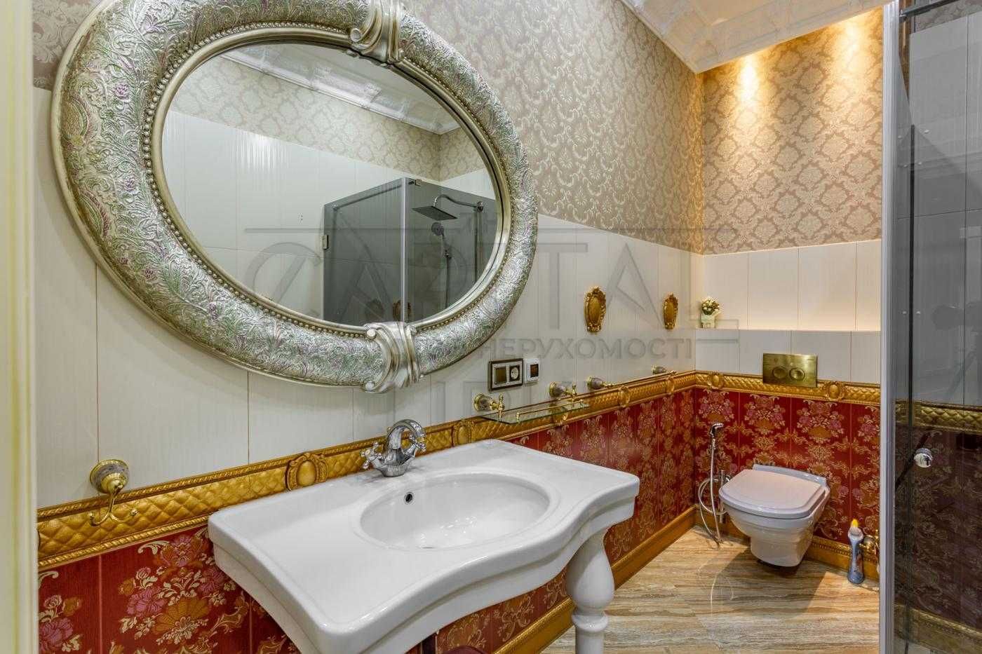Пропонуємо шикарна 3-к квартира з стильним класичним інтер'єром 120 м2