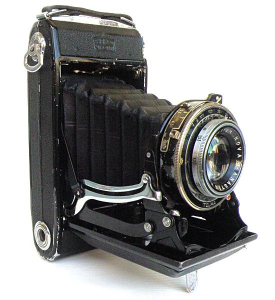 Трофейный " Zeiss Ikon".