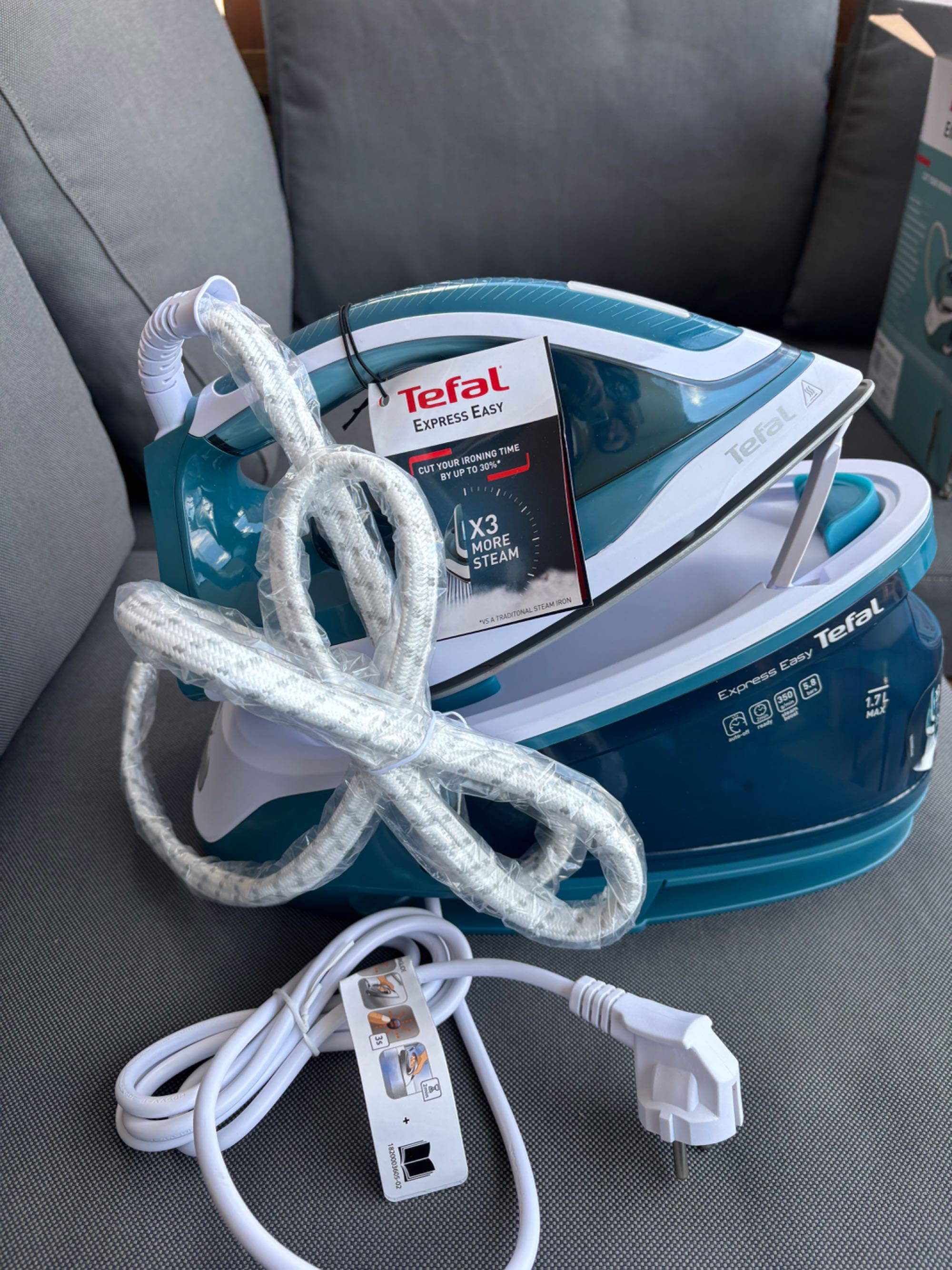 TEFAL Express Easy - stacja parowa, żelazko