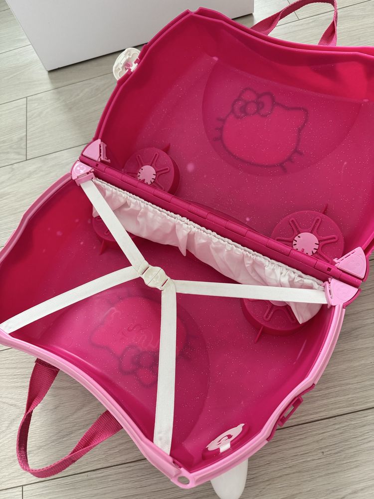 Jeździk walizka hello kitty TRUNKI