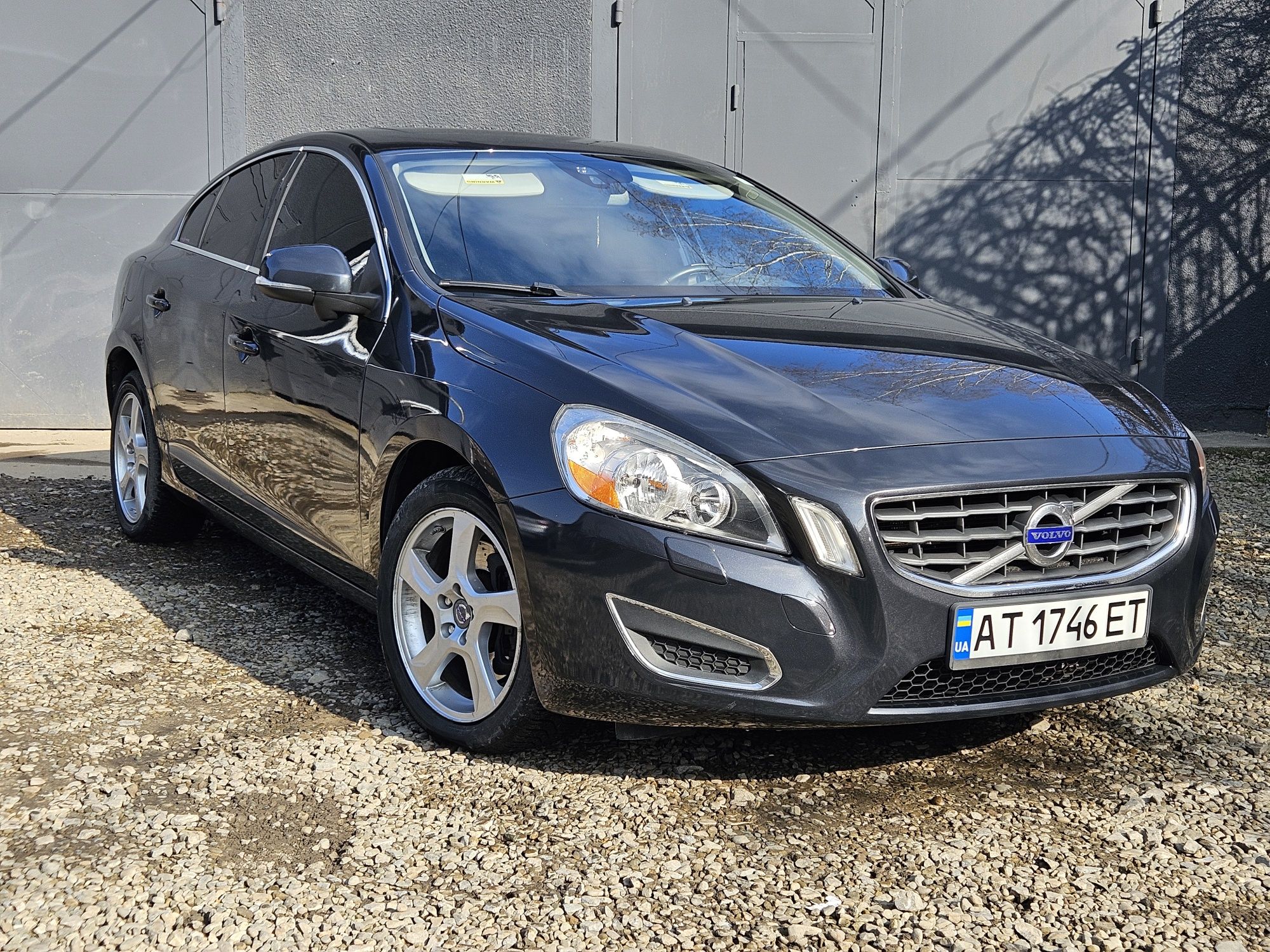 Продам Volvo S60 2.5 turbo 4x4