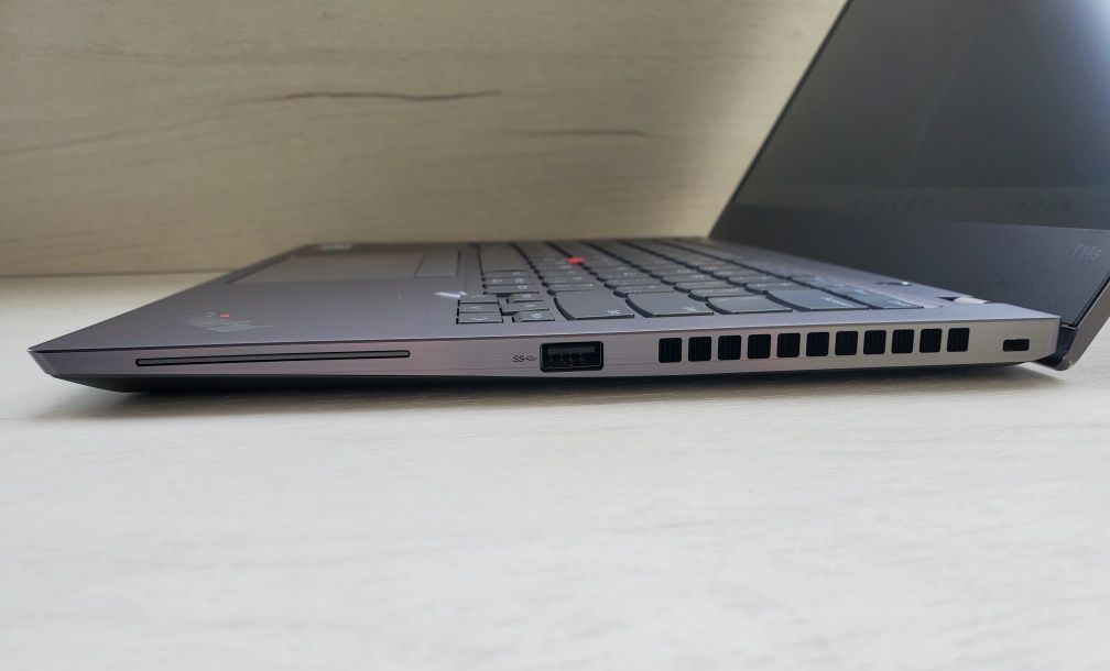 Lenovo ThinkPad T14s Gen 2 i5-1135G7 8/256GB Windows 11 2021 р