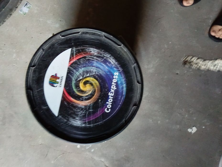 Farba Elewacyjna Silikonowa Caparol Thermosan Odporna na Opady Trwała