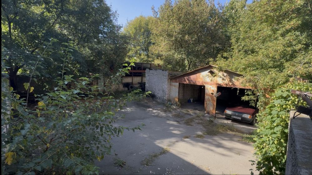 Продам базу производственную Голосеевский район. Корчеватое.