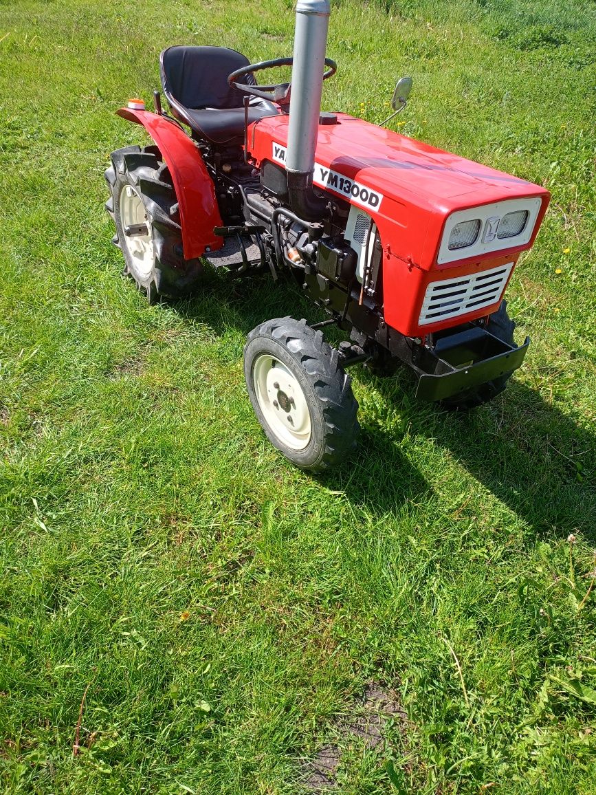 Mini traktorek yanmar 1300d 4x4