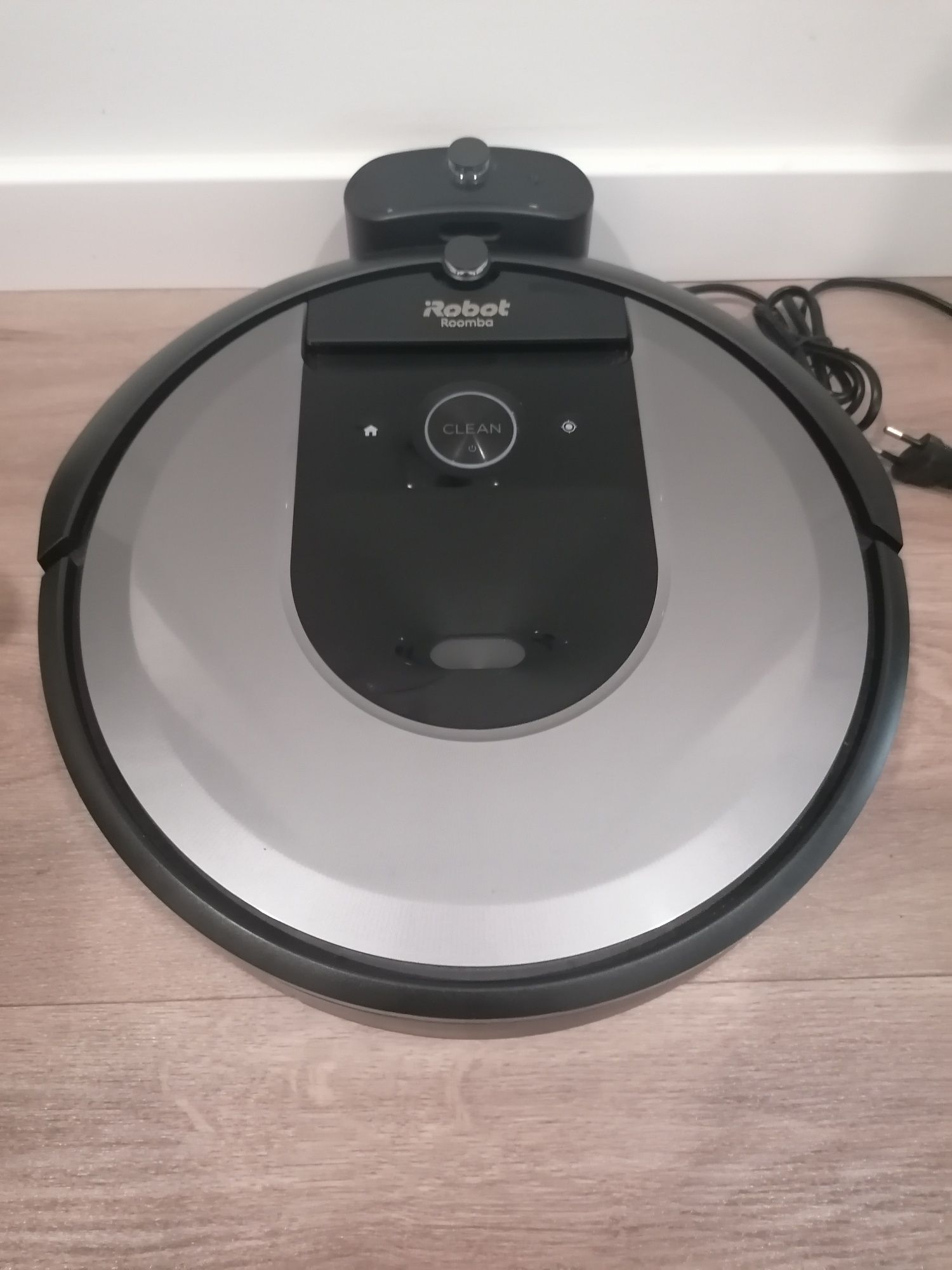 Aspirador robot i7