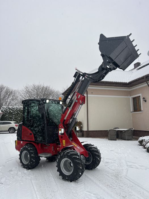Mini ładowarka BEKKER K1090T miniładowarka teleskopowa