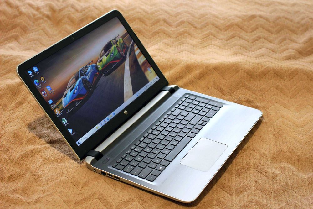 HP Pavilion 15/AMD A6-6310 4x/Video2GB/8GB/HDD1TB/АКБ4ч/15.6 СЕНСОР!