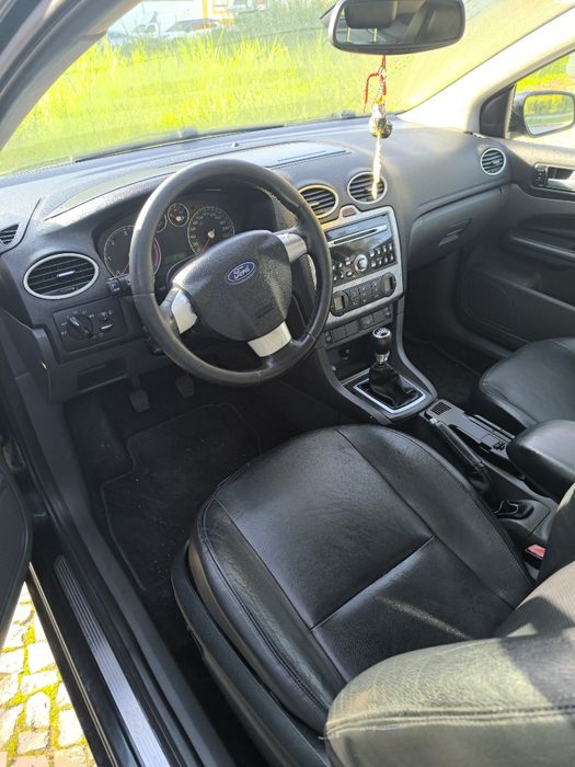 Ford Focus de 5 lugares 2.0TDCI gasóleo