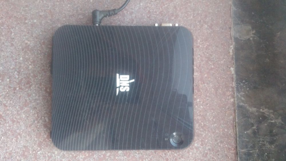 Неттоп Міні PC настільний компютер Pegatron.