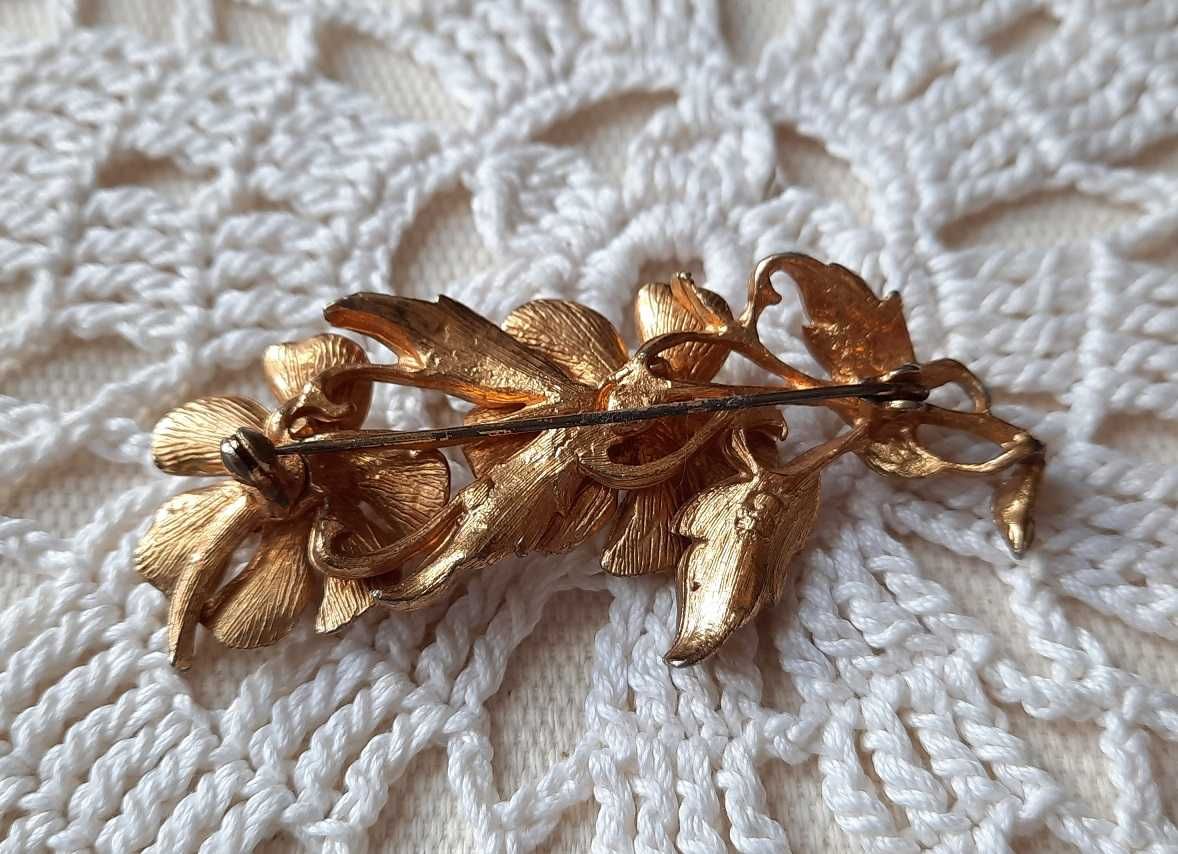 Stara piękna duża złota perełki kwiatki bukiet broszka metalowa