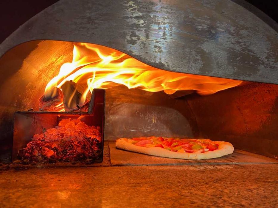 Profesjonalny piec do wypieku pizzy i nie tylko