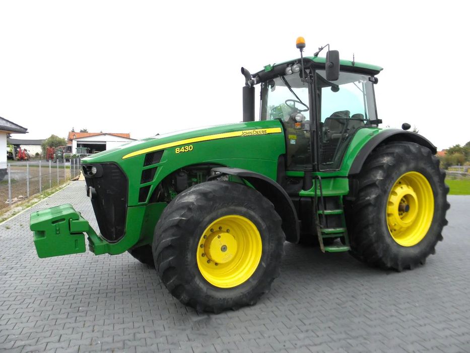 John Deere 8430 2008 Rok, Nie Malowany, Stan Bardzo Dobry