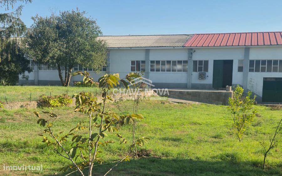 Armazém Industrial - Vila Nova de Gaia