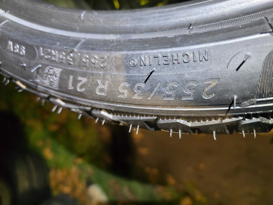 255/35/21 Michelin Alpin 5, kpl 22r. 6,8-7mm super para Demo