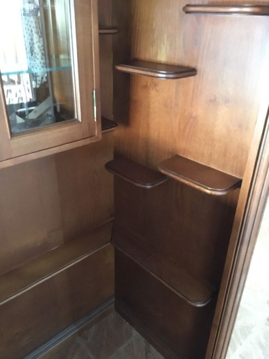 Bar em madeira como novo (vendo ou troco)