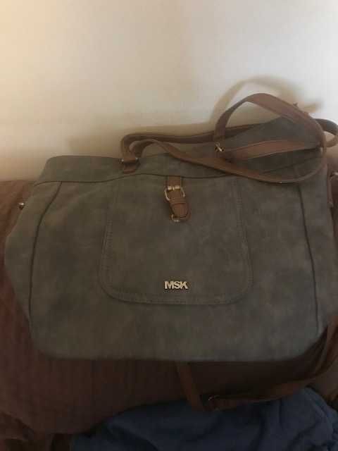 Mala de senhora como nova