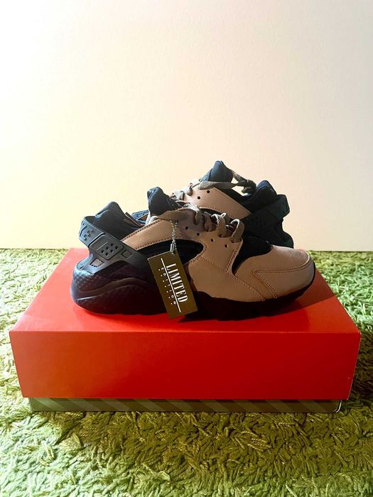 Nike Air Huarache Toadstool