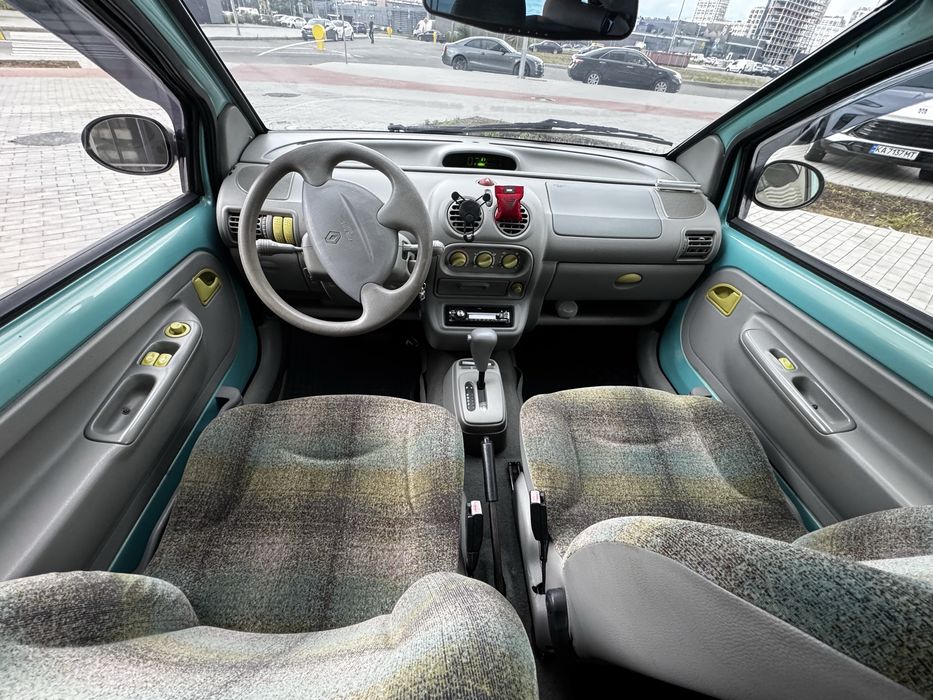 Рено Твінго  АКП